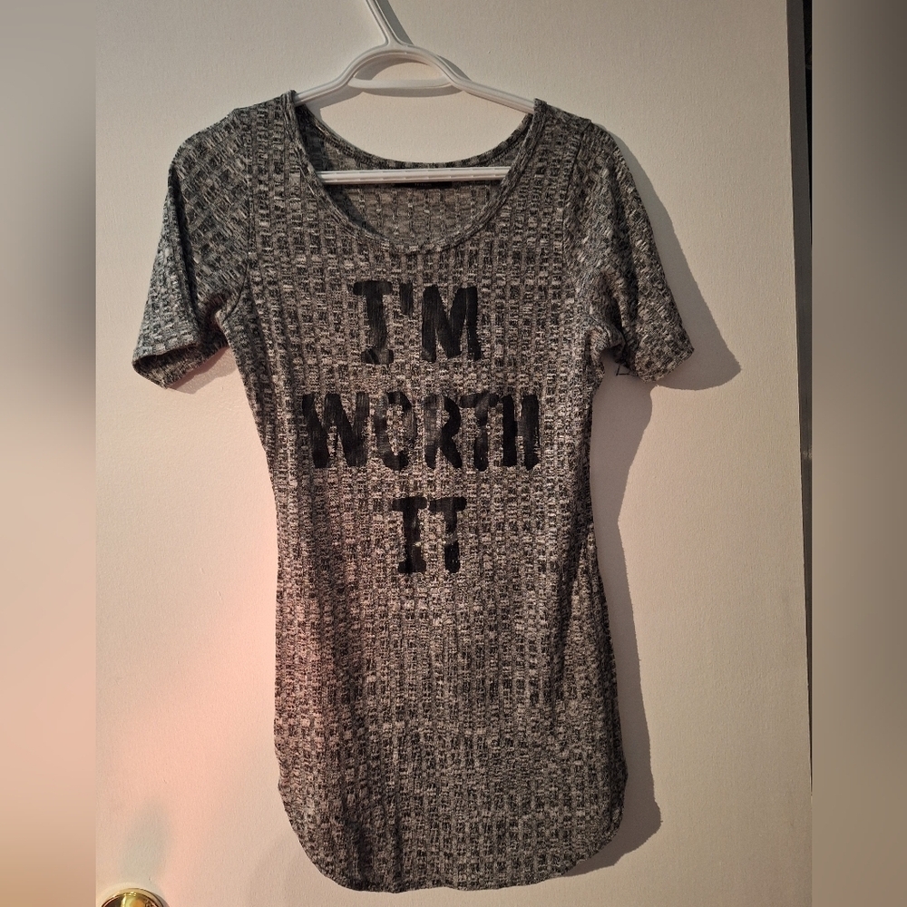 Seductions By Sirens Sweater Style " I'M WORTH IT" Dress Size Small